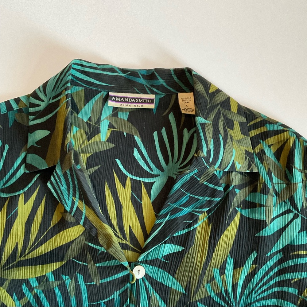 Amanda Smith, pure silk button up blouse, palm print large